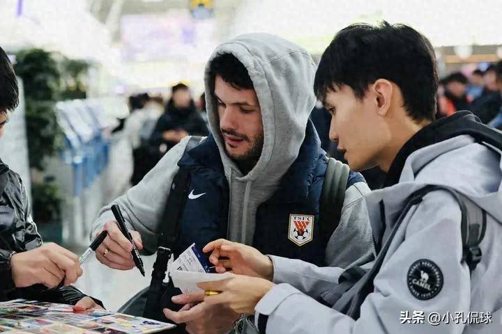 包含赛前武汉三镇调整名单以备CBA常规赛赛后上海海港备战欧联，现场解说直呼：俄克拉荷马雷霆加时末段刷新队史纪录的词条乐动体育