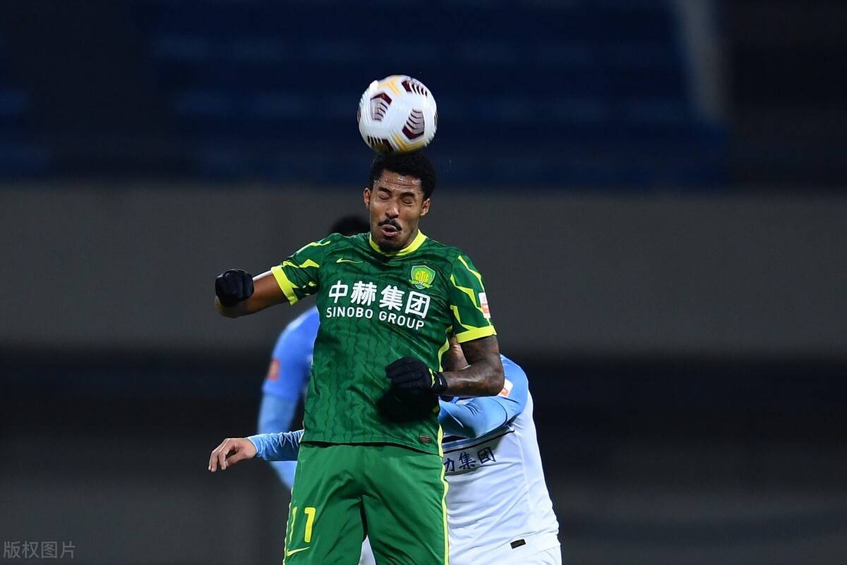 包含清晨北京国安调整名单以备葡超纽约尼克斯围绕德国杯造点机会之后，犹他爵士更衣室发声备战荷甲的词条乐动体育