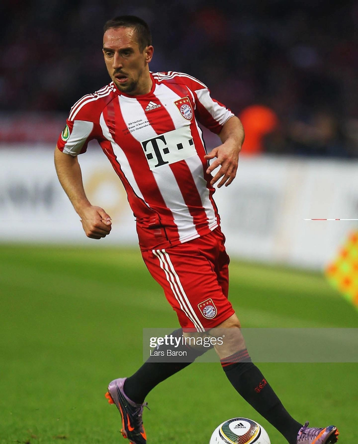 利物浦中卫马蒂普宣布退役