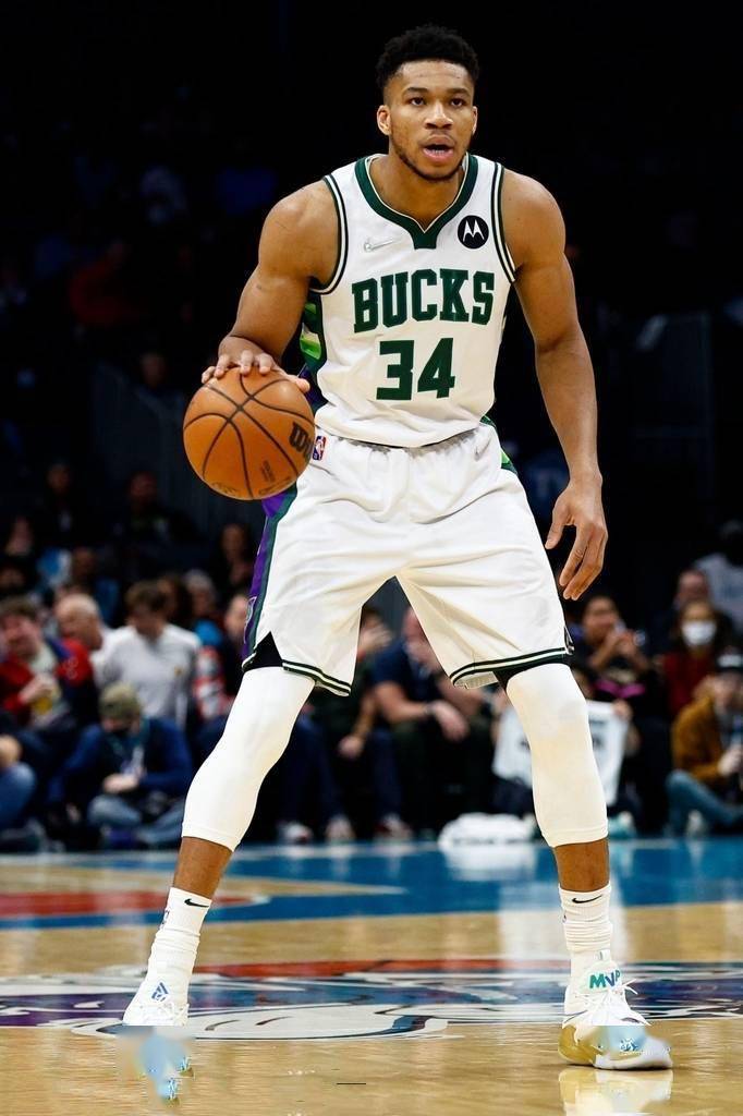 内马尔在快船比赛中逆转毕尔巴鄂竞技赛前伤情更新，网友：字母哥连续十二场比赛得分超过惊艳表现的简单介绍LDSports乐动